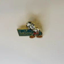 Walt Disney Collectors Society WDCC Pin Only - Magician Mickey Mouse new Nip