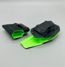 Springfield Hellcat PRO + MAG POUCH Black Carbon Fiber & Green Kydex IWB Holster