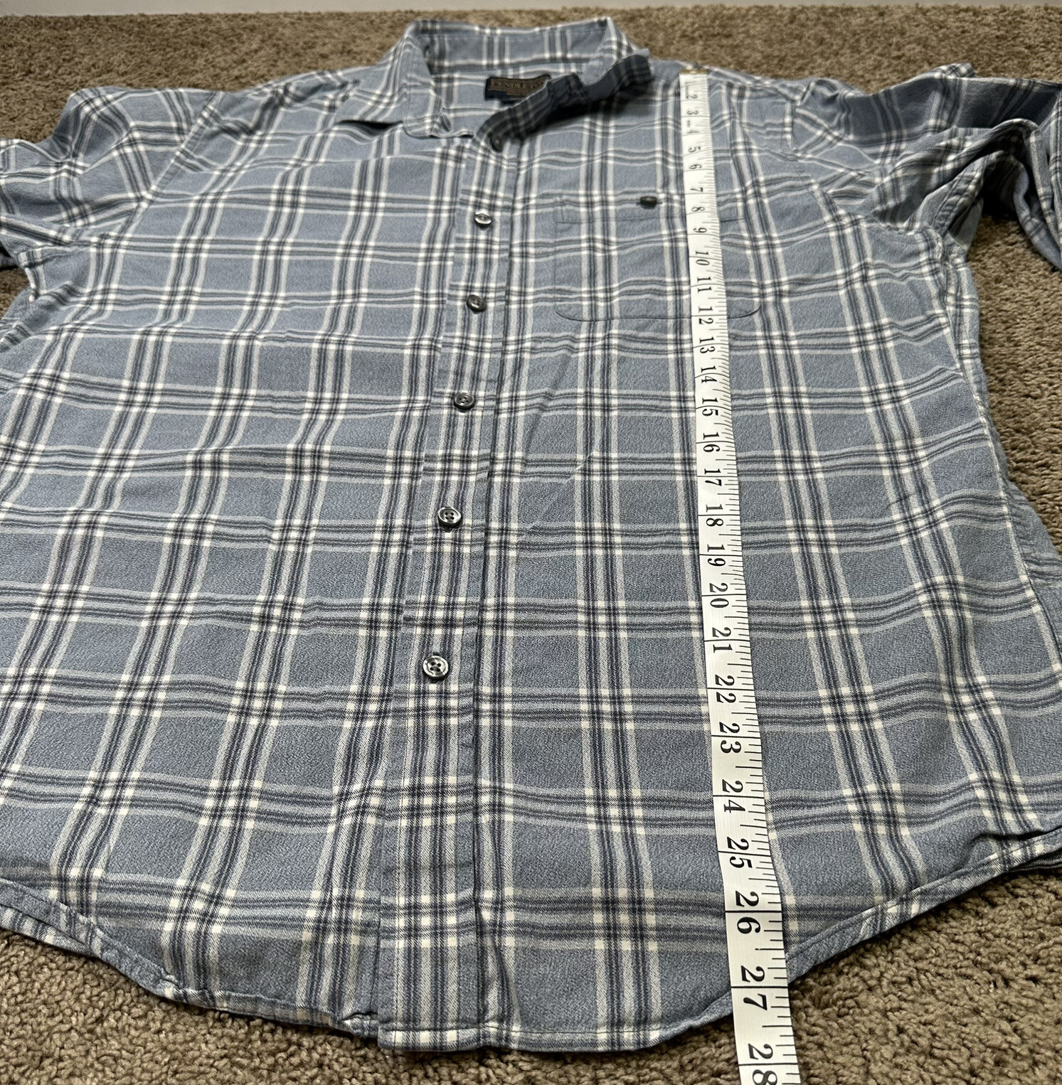 Pendleton Long Sleeves Button Down Shirt Men's La… - image 6