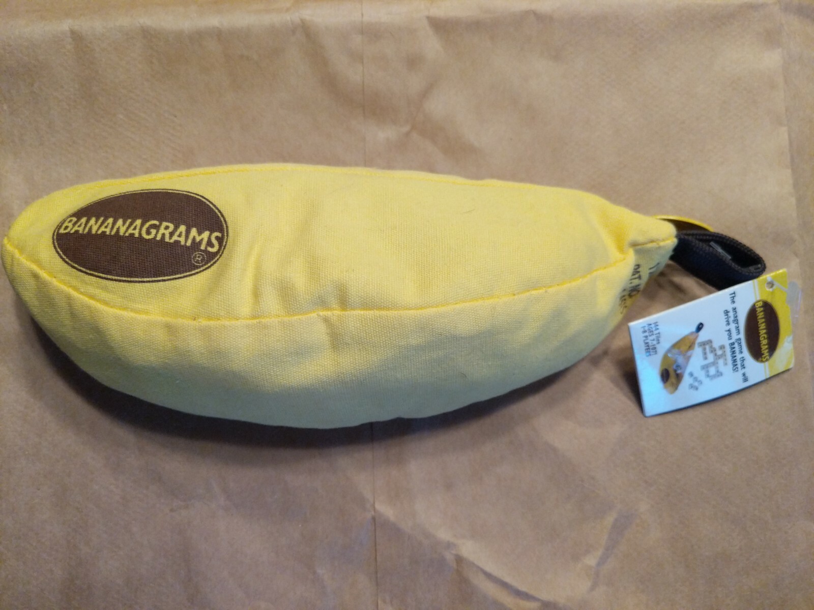 Bananagrams Crossword Family Fun Game Word Play Banana Complete NEW