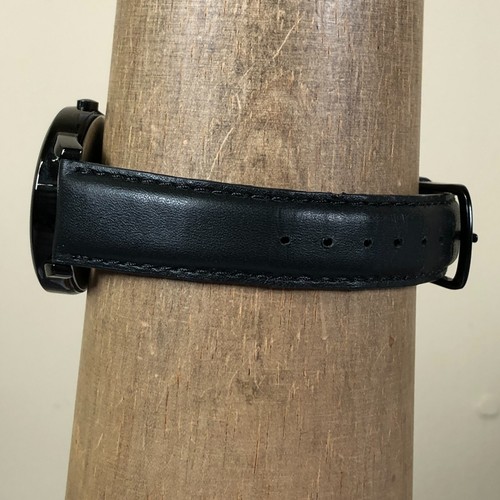 Timex Unisex T2N947 South Street Date 7 1/2" For Watch Parts Or Repair Only - Picture 3 of 12