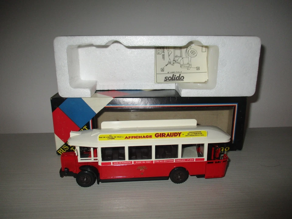 BUS RENAULT TN 6C 1934 SOLIDO SCALA 1/50 - Immagine 2 di 4