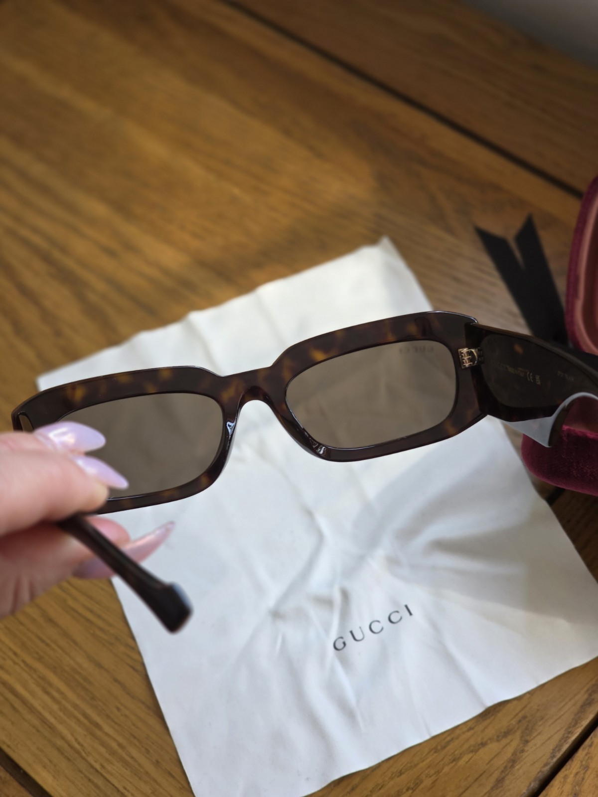 Gucci • Rectangle Frame Sunglasses • Tortoise She… - image 8