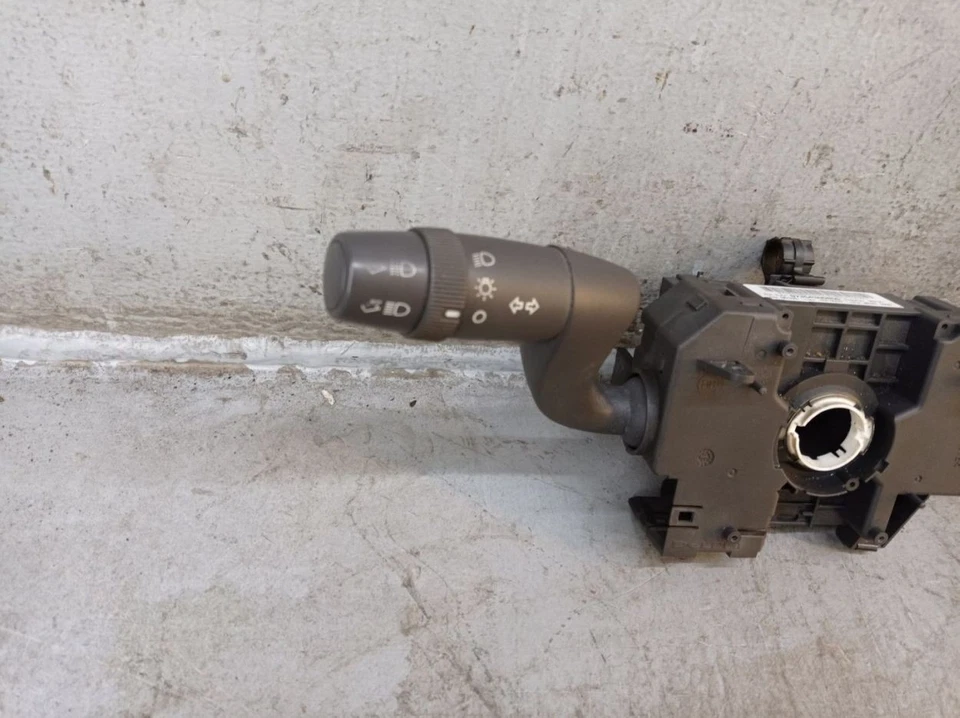 FIAT DUCATO KASTEN (250) 2.3 D Interruptor 7354300850 Interruptor De Dirección - Imagen 2 de 4