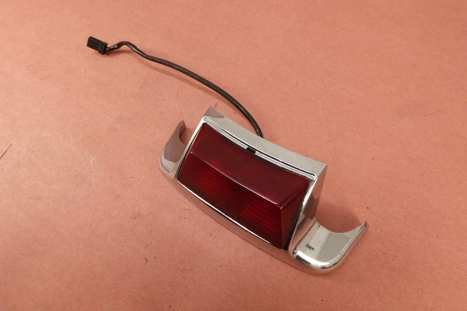 01-06 Harley Davidson Electra Glide FLHTCUI GUARDABARROS TRASERO MARCADOR ROJO LUZ TRASERA Foto 2 de 4