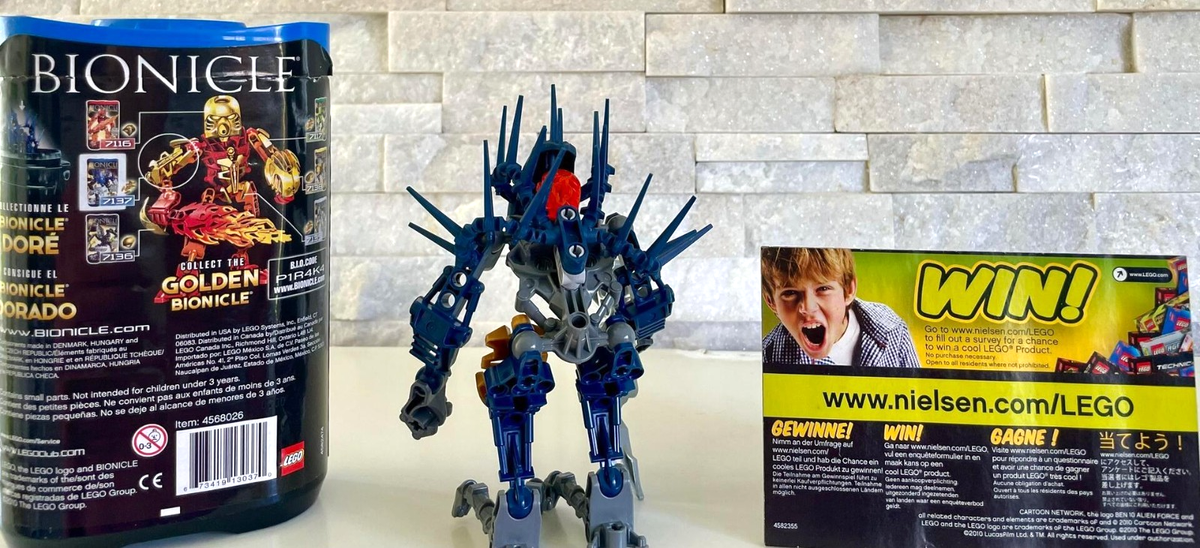 【最終値下げ】R７年1月にルンピニースタジアムTwins で購入　10oz Bionicle Stars: 7116 , 7117 , 7135 , 7136, 7137 w/Golden Armor +
