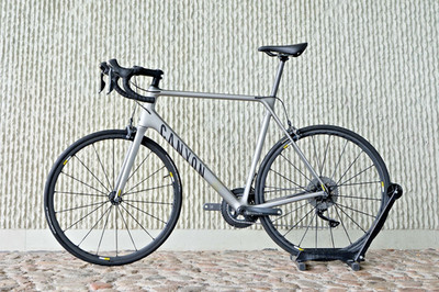 CANYON Ultimate CF SLX 8.0   Modell 2017   Rahmengröße xl   Farbe silber/grau