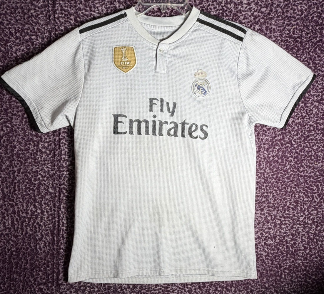 Real Madrid Adidas Jersey Youth XL White Fly Emirates FIFA Patch