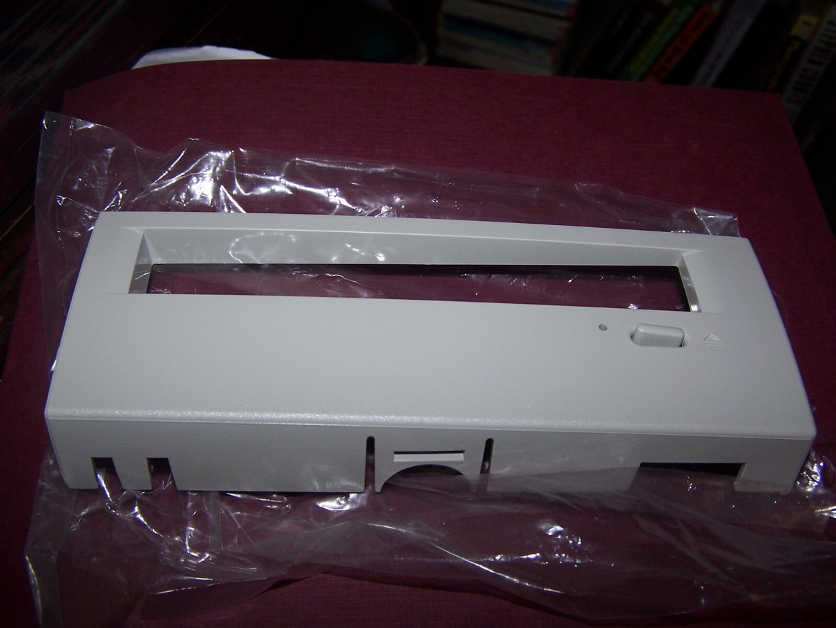 Clearance - Power Mac 7200 7300 7500 7600 CD Bezel 922-1649 New