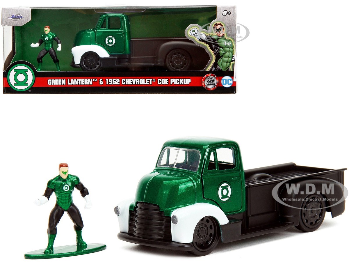 1952 CHEVROLET COE PICKUP & GREEN LANTERN DIECAST FIGURE 1/32