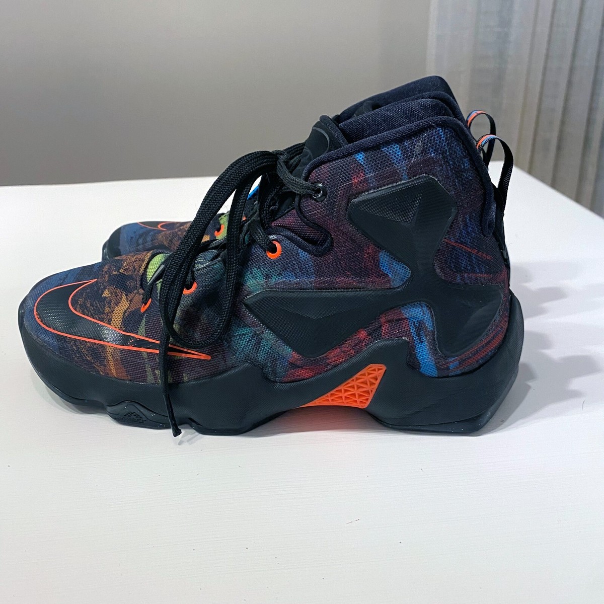Authentic 2014 Nike Men\'s LeBron 13‎ XIII Akronite Sneakers US Size 6 807219-008 $_57.JPG?set_id=8800005007 main image 4