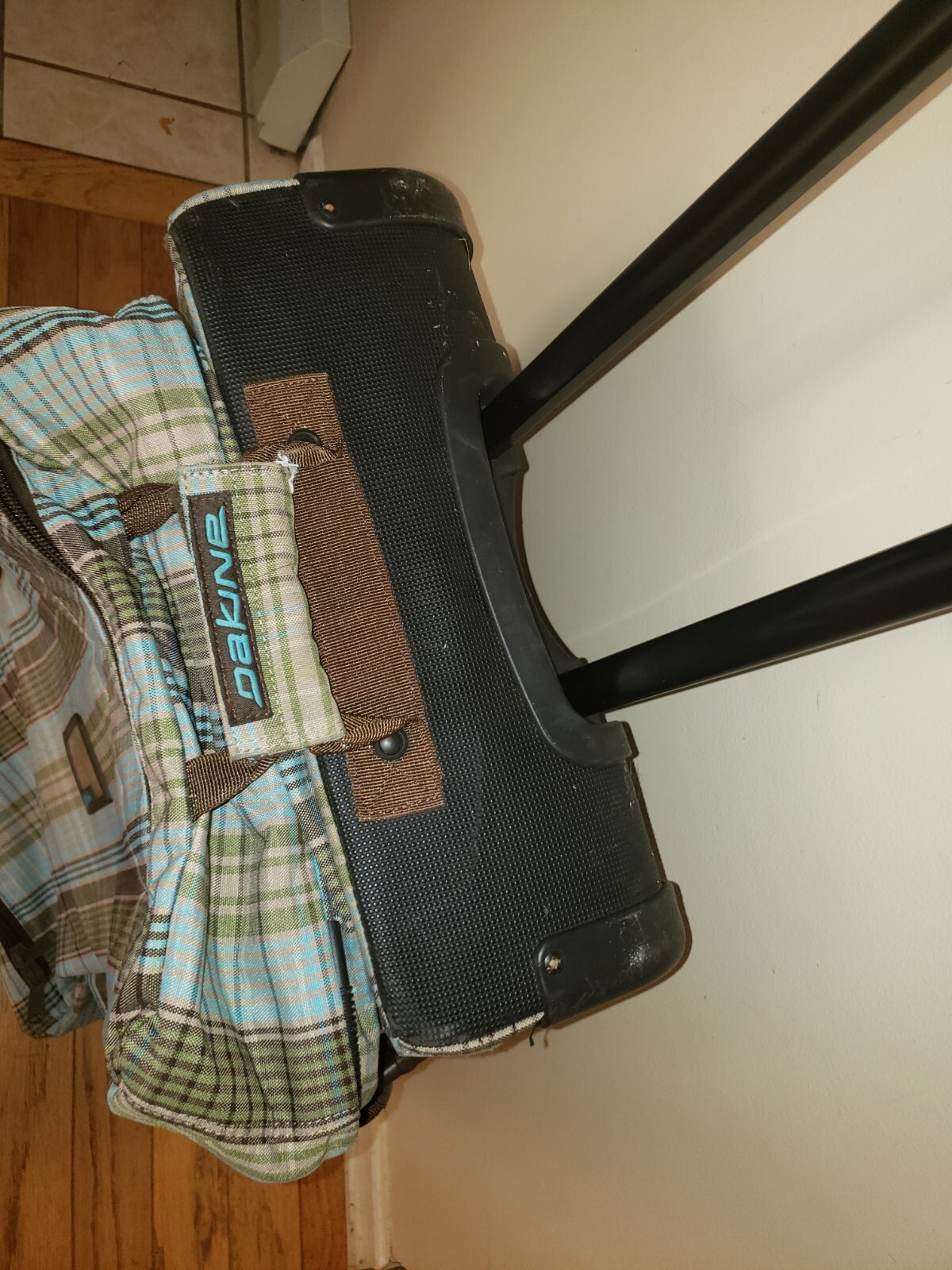 RARE PLAID DAKINE SPLIT ROLLER ROLLING LUGGAGE BA… - image 10