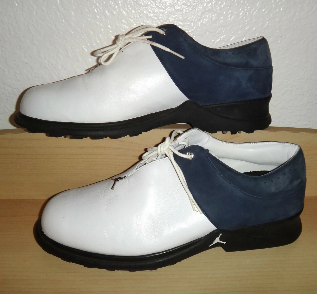 Jordans dress sales shoes