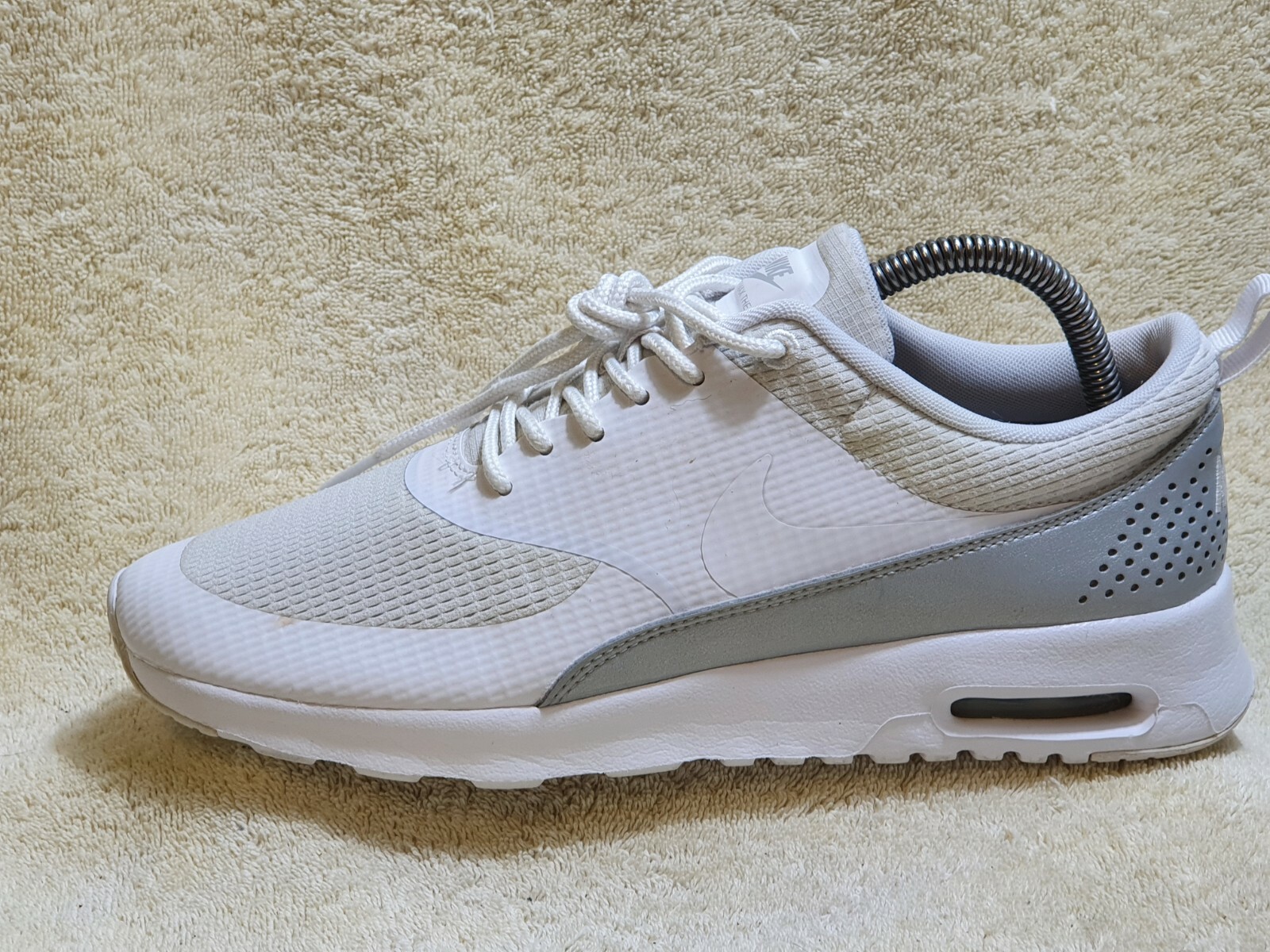 nike thea womens trainers