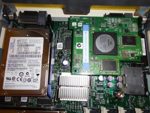 IBM Bladecenter Blade Server Dual HS21 Dual Proc 5GB RAM 2 x 73.4 HD Used 11 - Picture 9 of 12