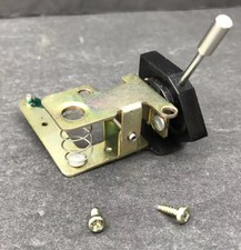 Sansui FR-1080 Turntable Lift/Play Lever Asse...