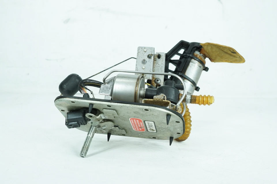 2004 Harley Softail FLSTCI Heritage OEM Fuel Pump Gas Gasoline Petrol Sending - Image 3 of 4