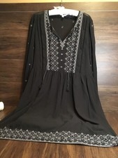 Woman’s shear Lined Dress Size XXL 20 