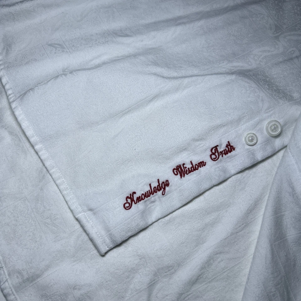 Robert Graham 4XL Embossed Paisley Dress Shirt Contrast Flip Cuff & Collar White - Image 4 of 4