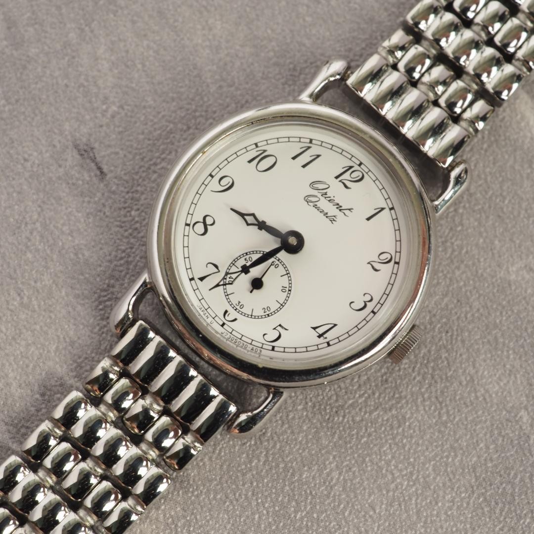 ORIENT Ladies Watch Small Second Quartz Working Women's Vintage From Japan