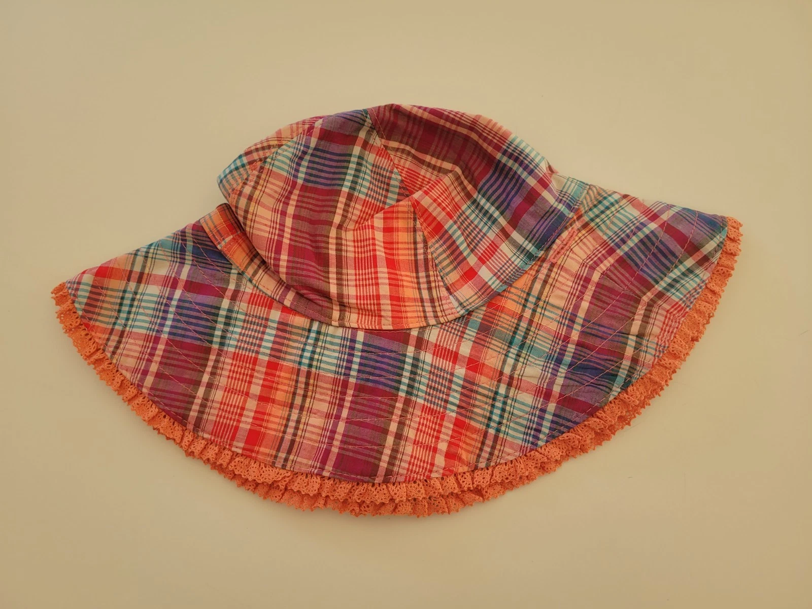 OLD NAVY baby girls reversible plaid sun bucket hat beach pool 18 24 M month