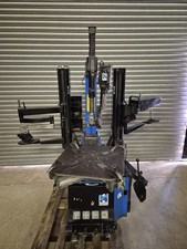 Hofmann 702 XL Leverless Tyre Changing Fitting Machine