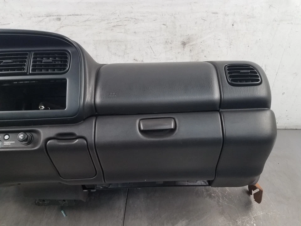 1999 Dodge Dakota R/T Dash Panel Assembly #7114 B2 - Image 3 of 4