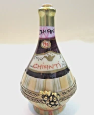 PEINT MAIN LIMOGES TRINKET - OLD FASHIONED CHIANTI WINE BOTTLE