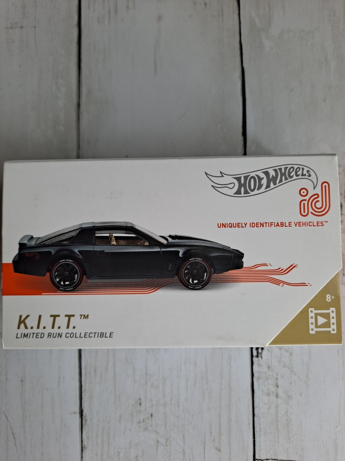 Modèle réduit de collection KITT K 2000 Pontiac Trans Am en métal injecté sous licence 1:64