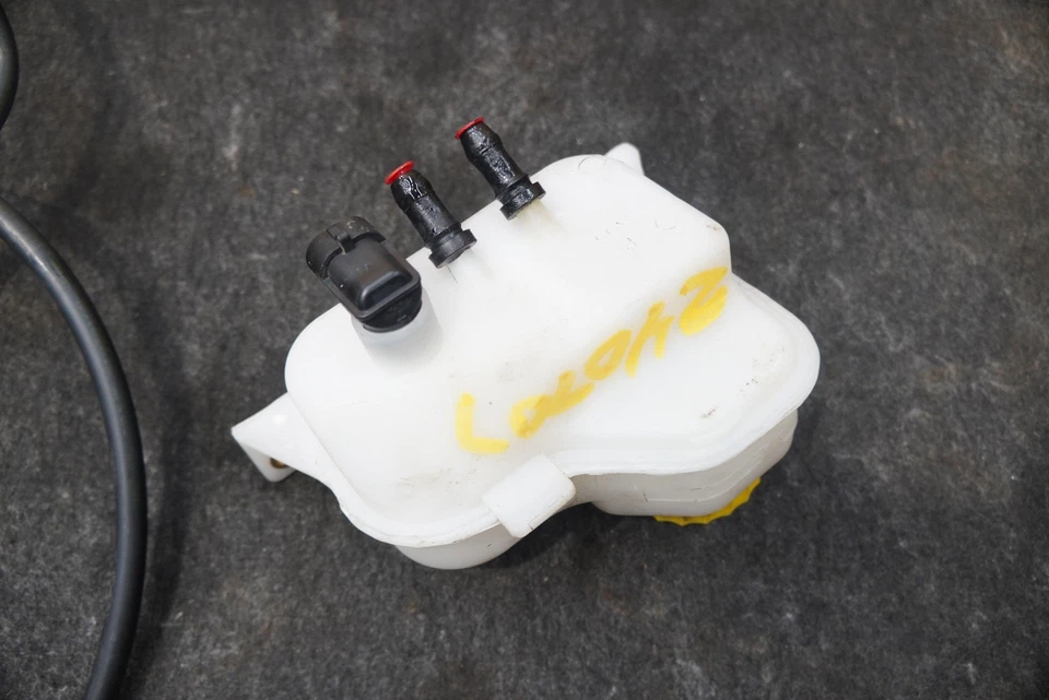 Servo cilindro maestro potenciador freno 68236915AA OEM Alfa Romeo 4C 2015-20 Foto 4 de 4