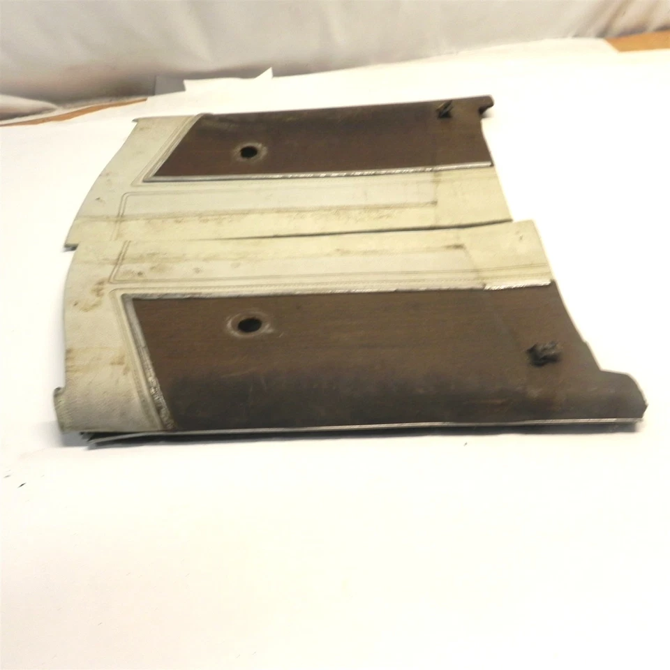 PANELES DE PUERTA INTERIORES IZQUIERDA Y DERECHA AMC EMBAJADOR 1967 VINTAGE BLANCO/GRANO MADERA Foto 3 de 4