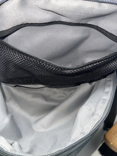 Manfrotto camera bag backpack Original pack. EUC - Picture 12 of 17