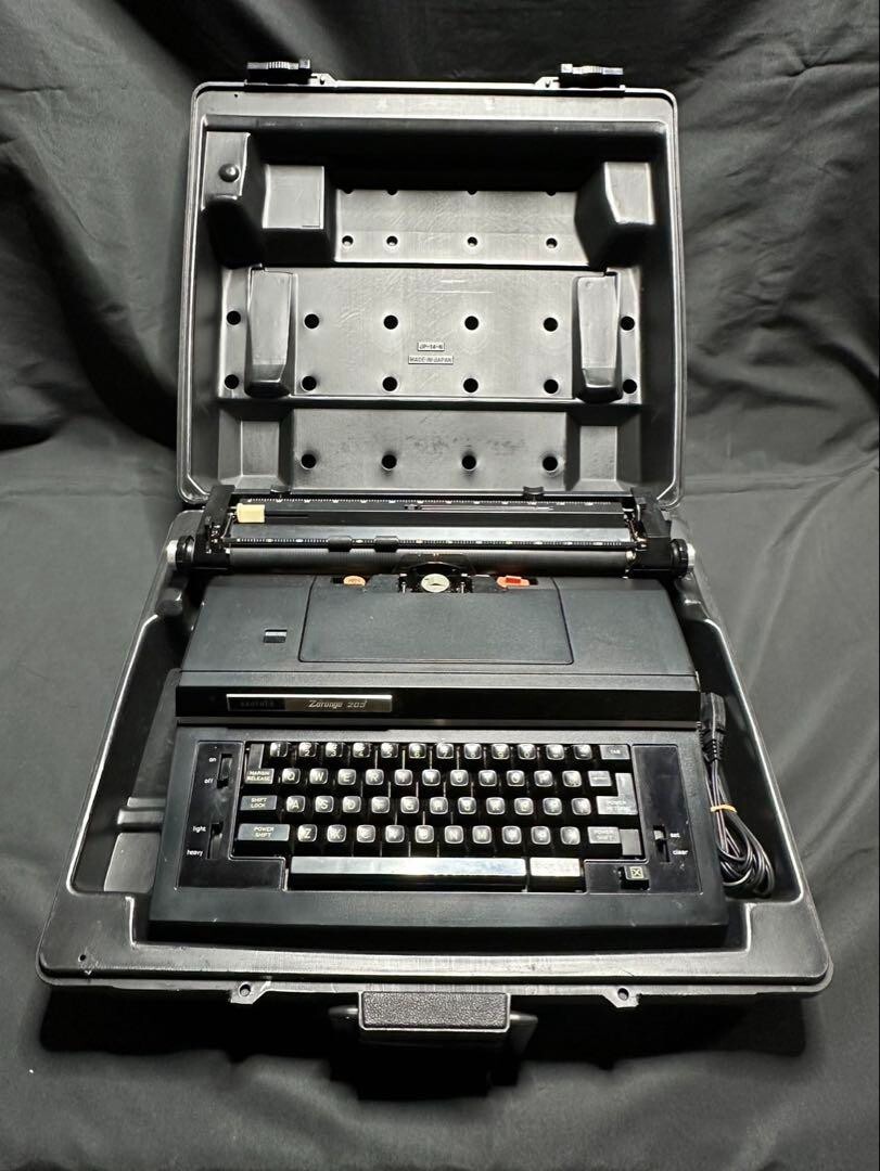 BROTHER 電動タイプライター Zorongo JP14-203型 Brother Electric typewriter Zorongo 203 JP14-203 | eBay
