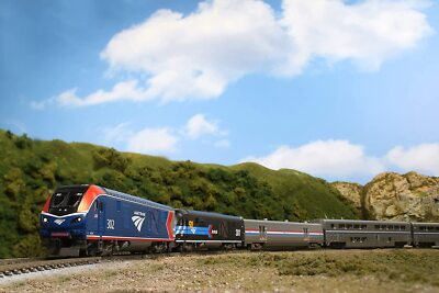 KATO 10-1788 N Gauge Amtruck ALC-42 & Superliner 4 Car Model