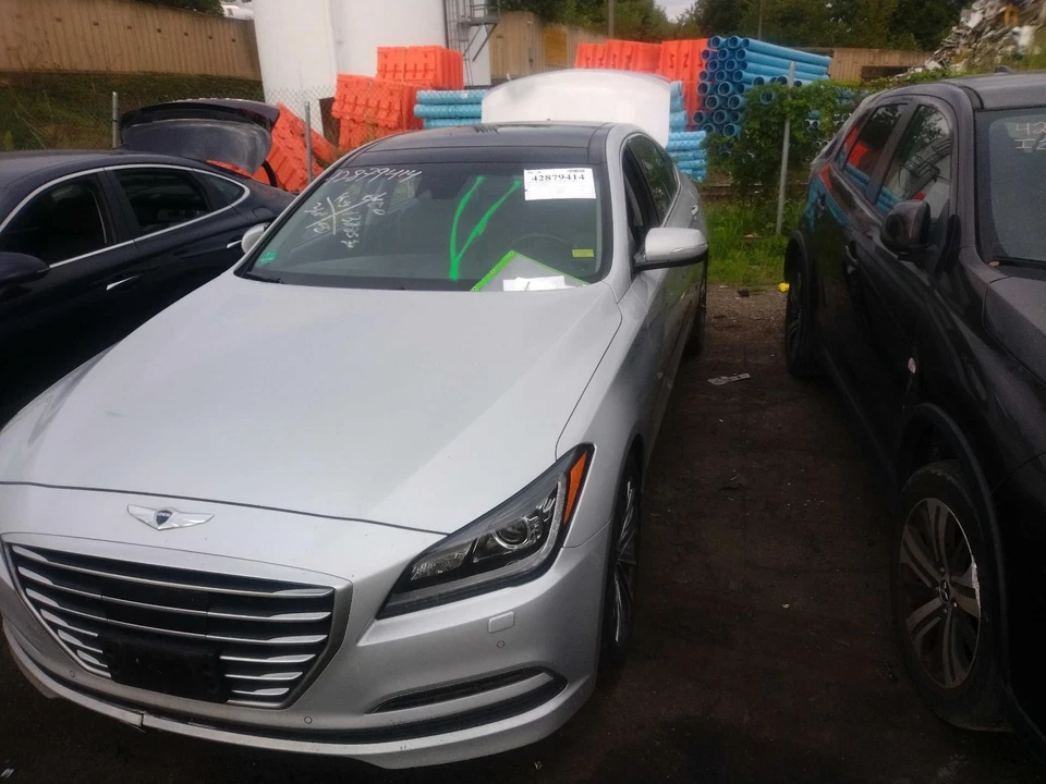 Used Automatic Transmission Shift Lever Assembly fits: 2015 Hyundai Genesis  Gra Foto 2 de 4