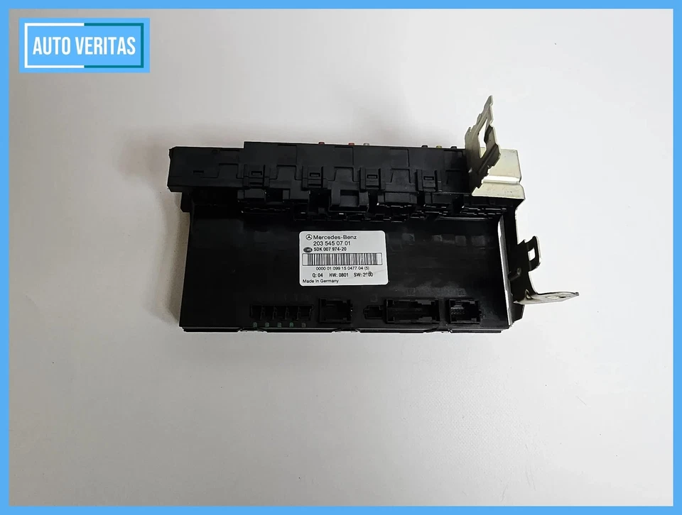 MERCEDES BENZ C-CLASS W203 C180 fuse box SAM module 2035450701 HELLA - Image 2 of 4