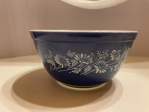 PYREX 401 Blue Colonial Mist 750ml Mixing Nesting Small Mixing Bowl Vintage READ
