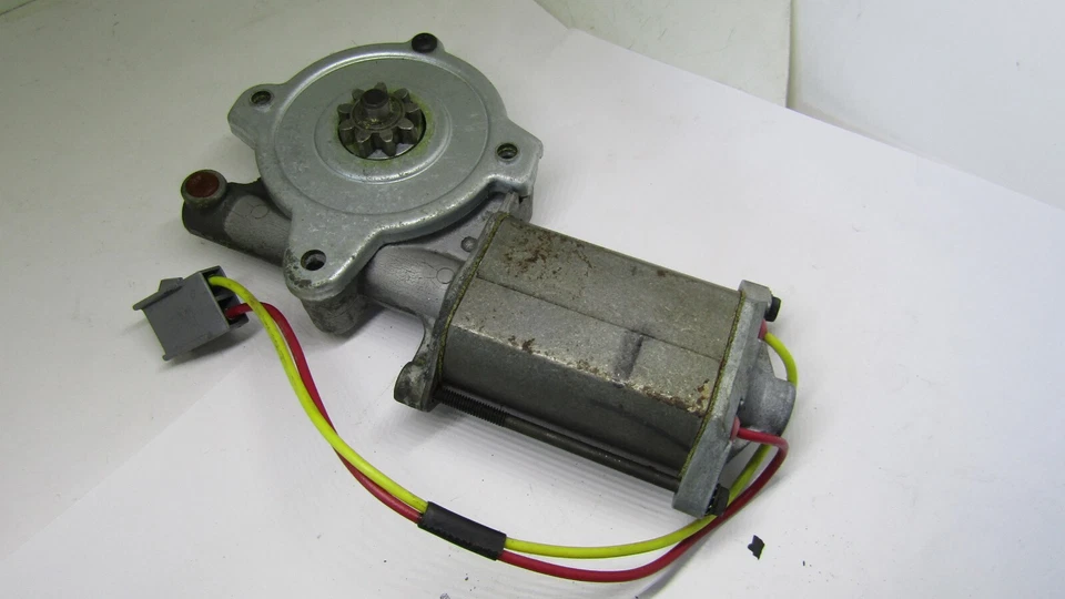 MOTOR VENTANA ELÉCTRICA FORD F23Z5423394A F23B-14A365-AA NUEVO Foto 4 de 4
