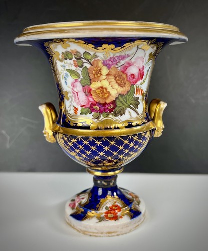 STAFFORDSHIRE English Hand Painted Mantle Ornament Urn Cobalt Flowers - Picture 5 of 15