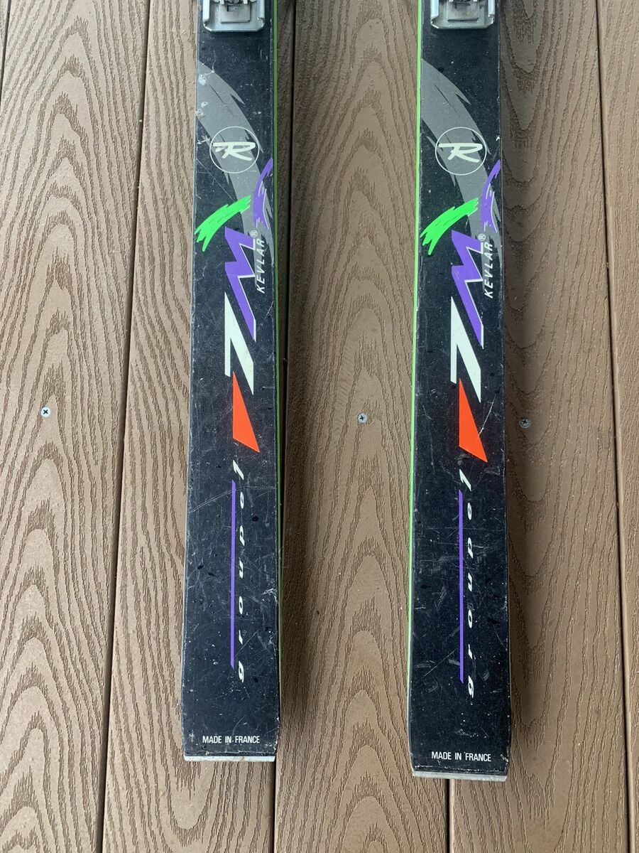 80” Downhill Skis Rossignol Made With Kevlar Binding ESS Pro 80” Downhill Skis Rossignol Made With Kevlar Binding ESS Pro
