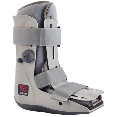breg orthopedic boot