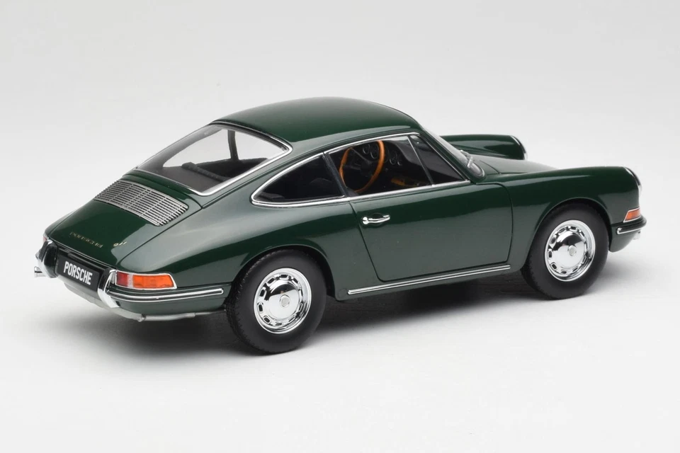 08969G Porsche 911 901 verde irlandés Kyosho 1/18 Foto 3 de 4