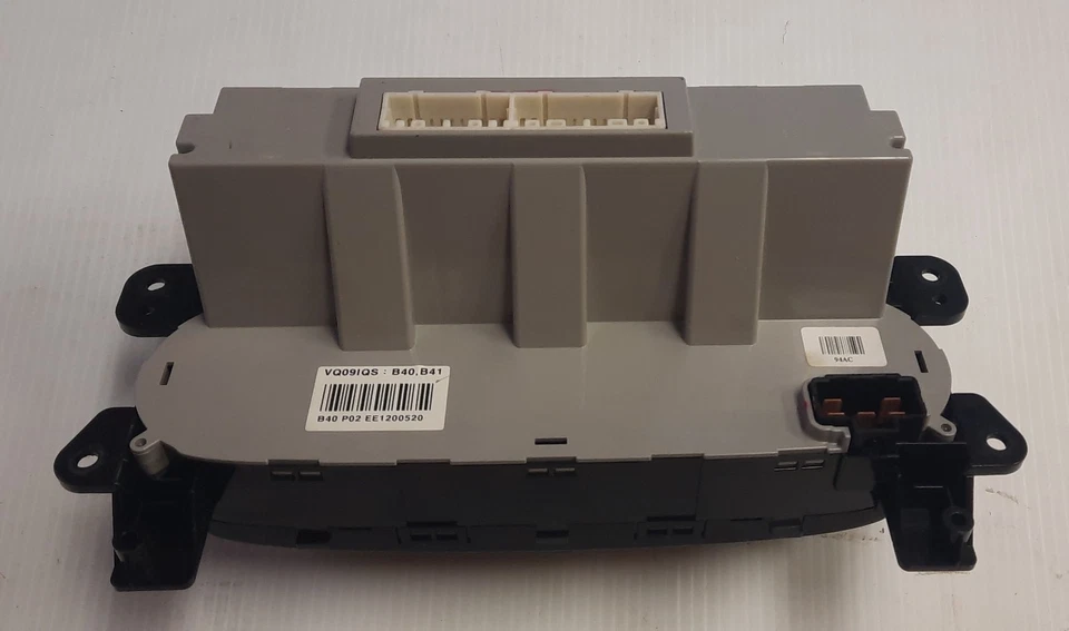 Kia Sedona 2011 control de clima Foto 2 de 3