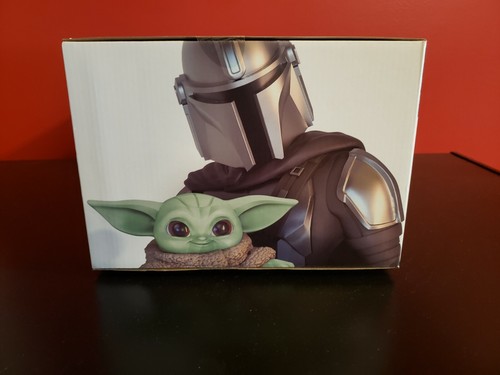 Star Wars Disney Toybox  Razor Crest  Mandalorian and Grogu Set  - Bild 4 von 6