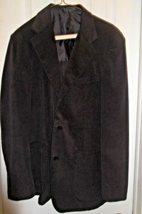 black thin blazer