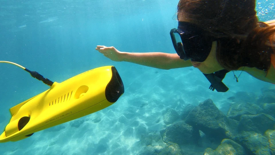 Chasing ROV Gladius Mini  Underwater Drone Robot 100m Tether with 4K Camera - Image 2 of 4