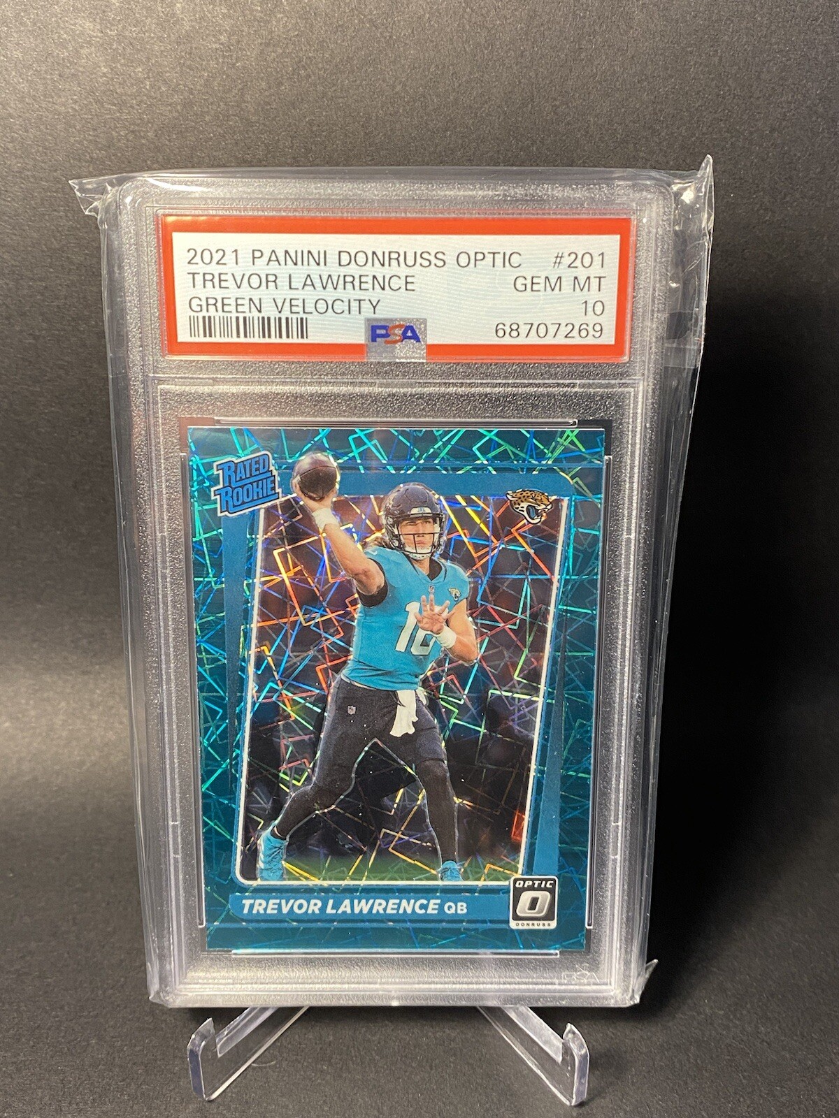 2021 Panini Donruss Optic Trevor Lawrence Green Velocity Prizm #201 RC PSA 10