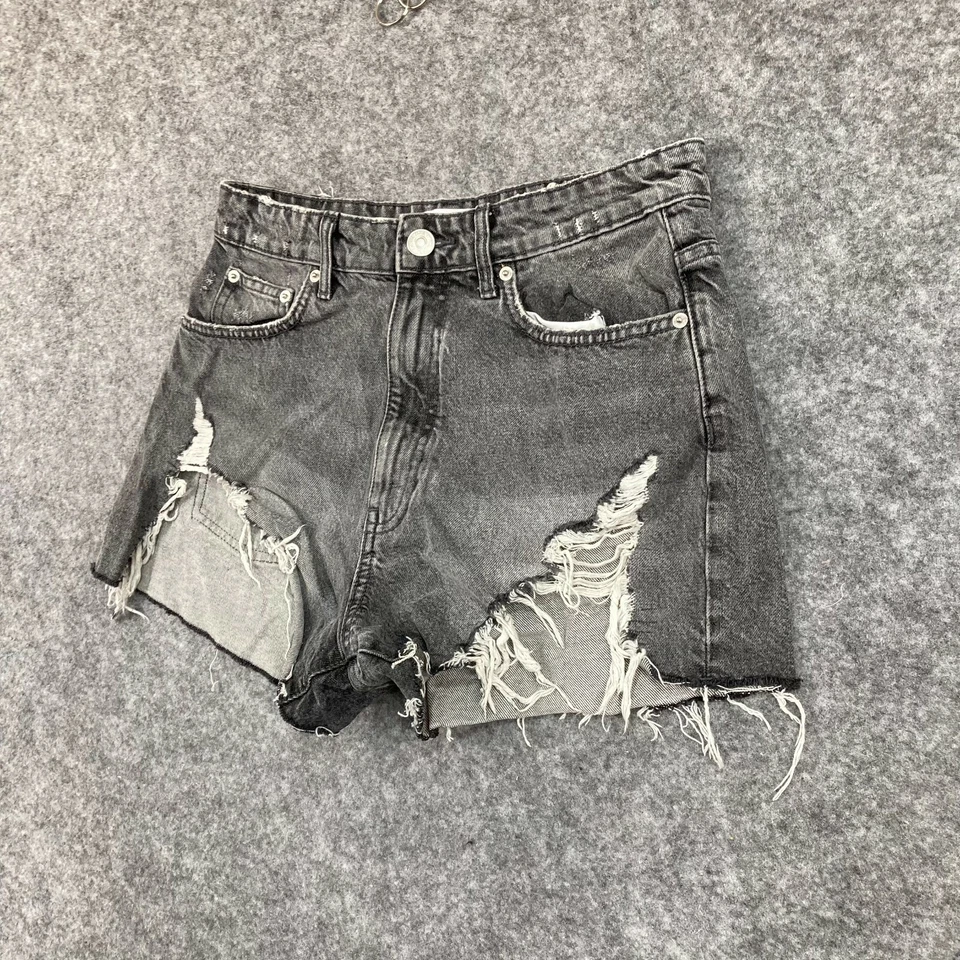 Pantalones Cortos Zara Mujer US 6 AU 10 W28 Negro Desteñido Envejecido Tiro Alto 35617 Foto 2 de 4