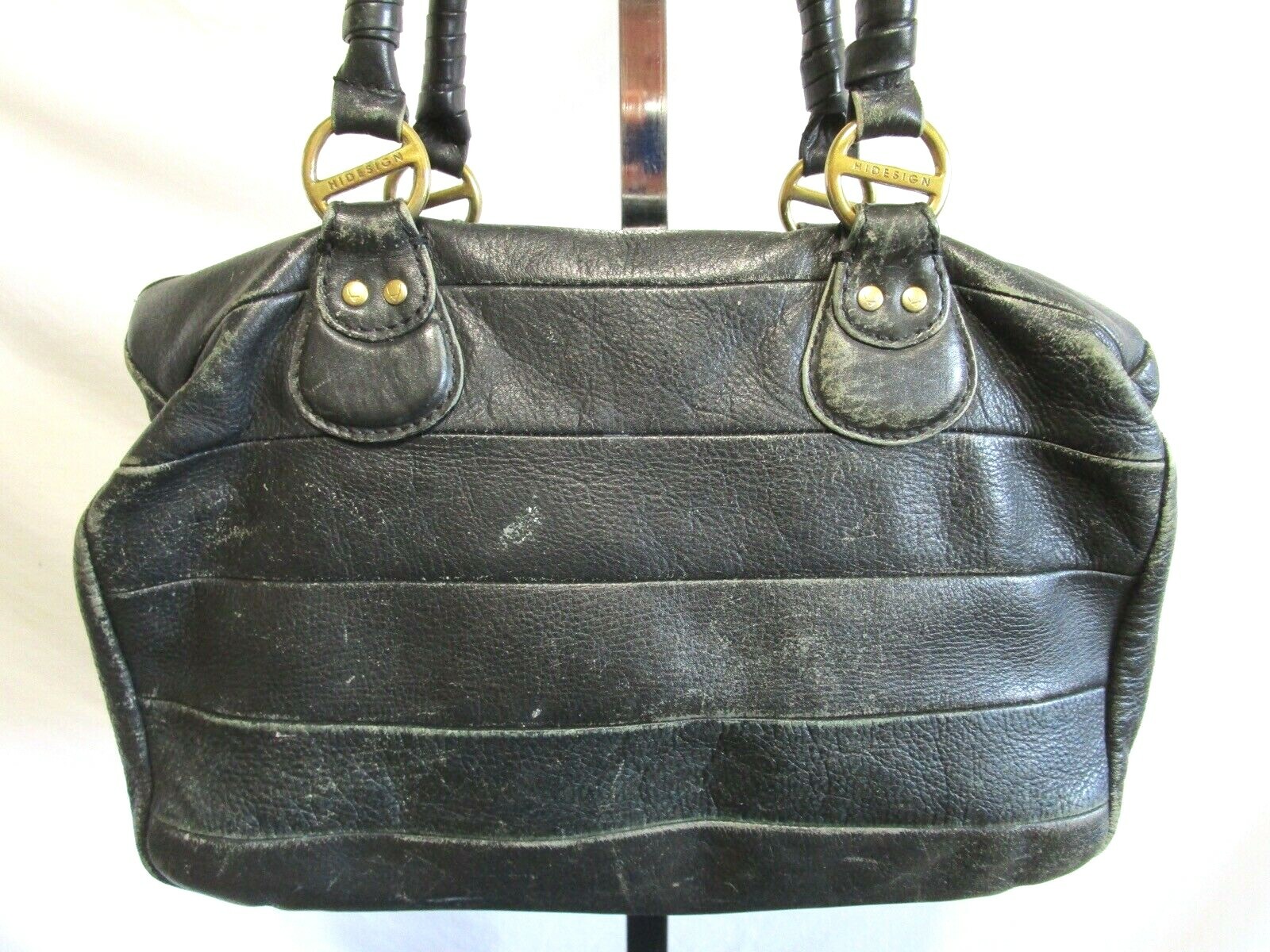Vintage Hidesign Large Black Distressed Leather Shoul… Gem