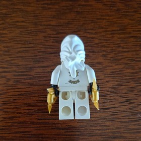 Lego Ninjago Minifigure Zane DX (njo018) 2171 2260 Slightly damaged 